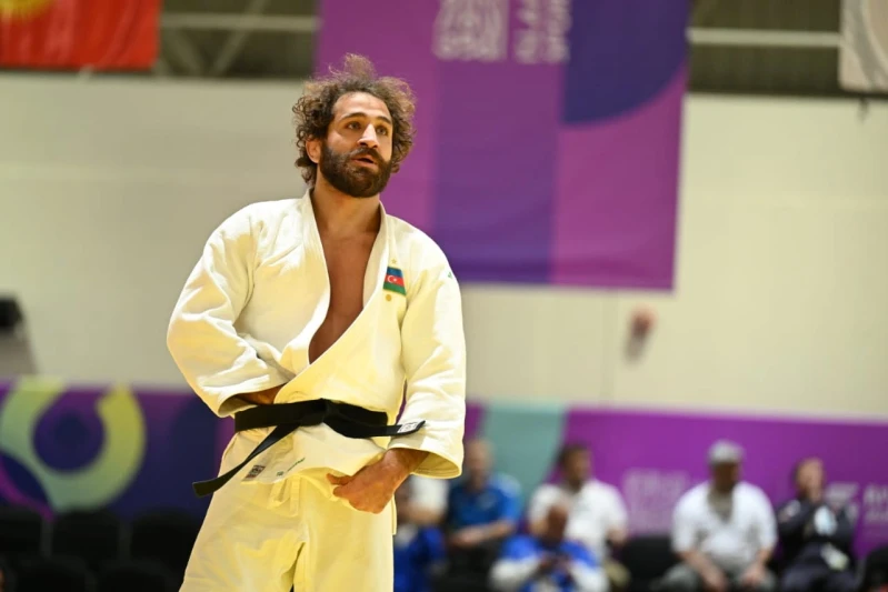 Hidayet Haydarov Grand Slamde 1/8 finale yükseldi