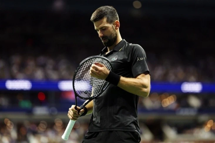 Novak Cokoviç Yunanıstana köçüb
