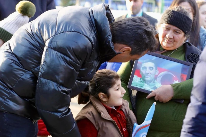 Turan Tovuz daun sindromlu və autizmli uşaqları qonaq etdi - FOTO
