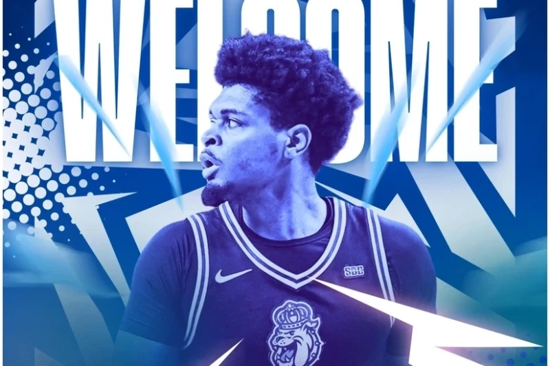 Sumqayıt amerikalı basketbolçu Elayca Hatçins-Everetti transfer etdi