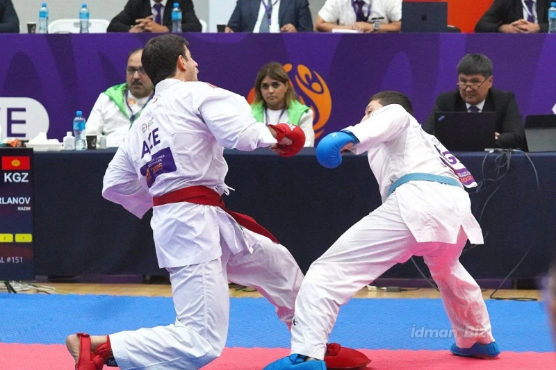 Женская команда по кумитэ завоевала бронзовую медаль на чемпионате Европы по карате