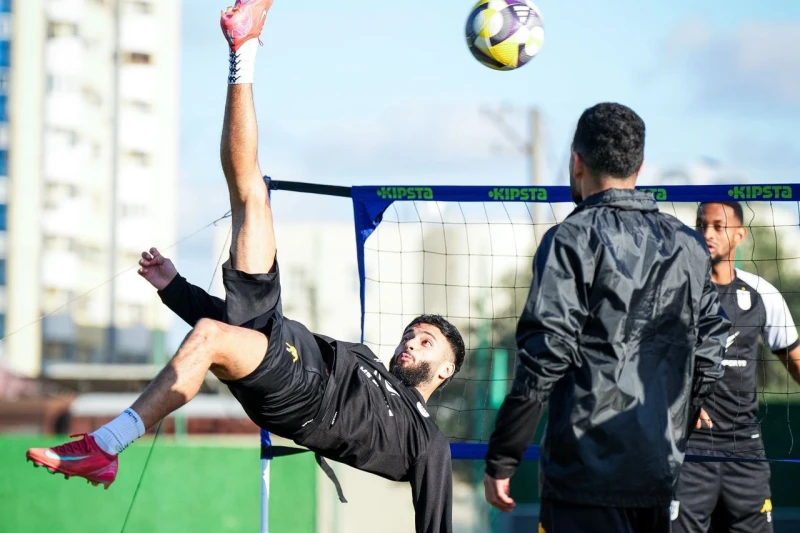Neftçi Zirə ilə oyuna Ribeyro ilə hazırlaşır