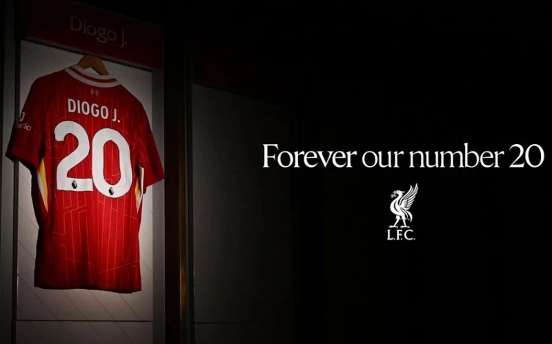 Liverpul Dioqu Jotanın 20 nömrəli formasını əbədiləşdirdi