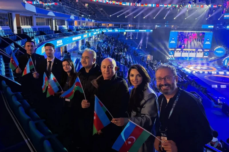Azərbaycanın Qazaxıstandakı səfirliyi dünya çempionatının finalına yüksələn Eldəniz Əzizliyə və Sənan Süleymanova uğurlar arzuladı