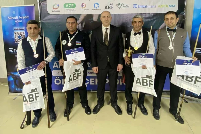 Kişilər arasında dinamik piramida üzrə bilyard çempionatının qalibi Ceyhun Əmrahov olub