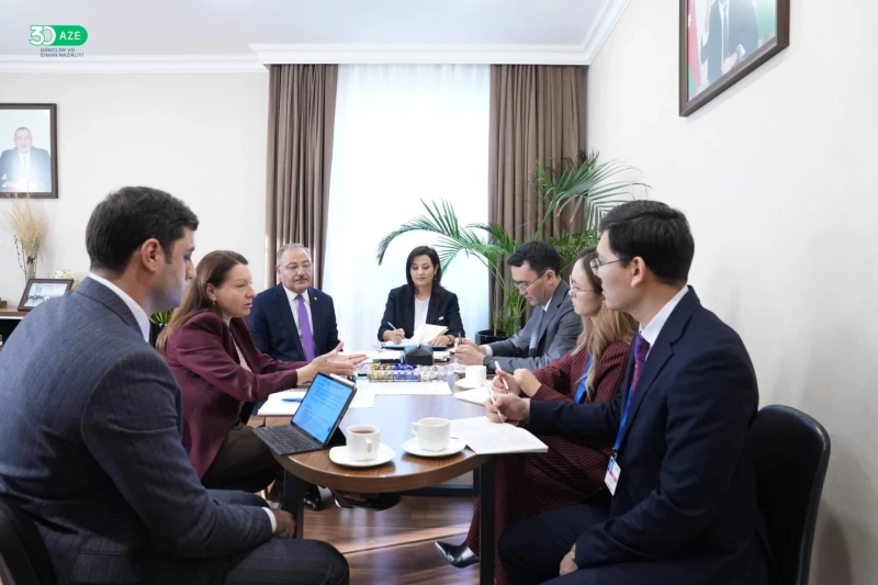 Nazir müavini Qazaxıstan nümayəndə heyəti ilə görüşüb
