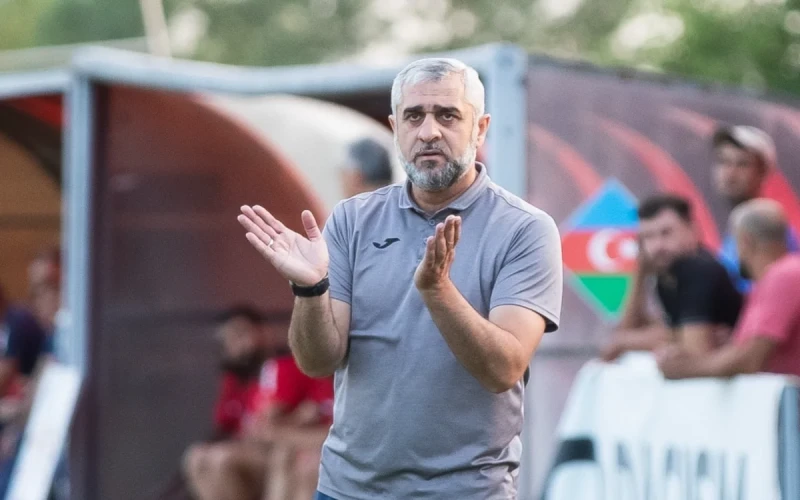 Səbail Adil Şükürovla yollarını ayırıb