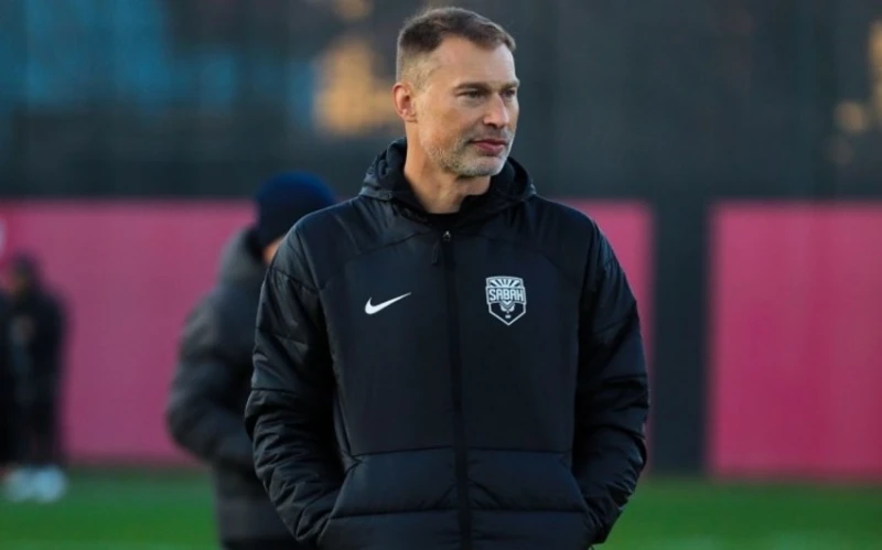 Vasili Berezutski: "Sadə vəziyyətlərdə qapımızda qollar gördük"