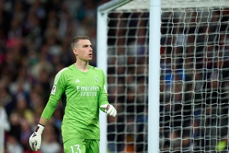 Real Madrid Lunini satmağa hazırlaşır