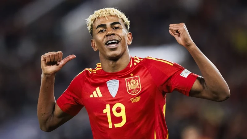 Lamin Yamalın mundialın ilk matçlarında oynamaması üçün İspaniya yığmasına müraciət edilib