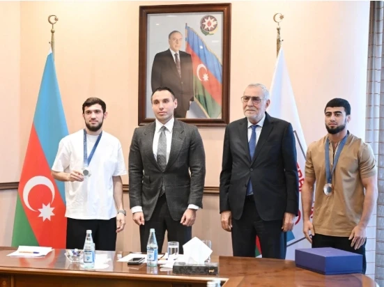 Refreshed Olympic medals presented to Gashim Magomedov and Hasrat Jafarov