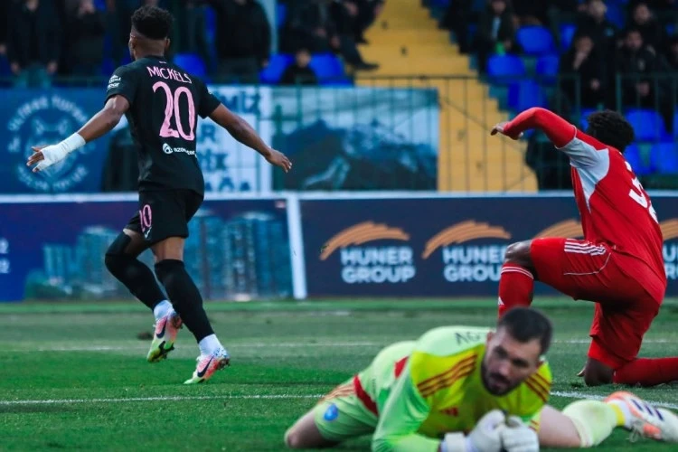 Rahim Hasanov, Misli Premier Ligi'nin XV. haftasındaki tartışmalı pozisyonları yorumladı - VİDEO