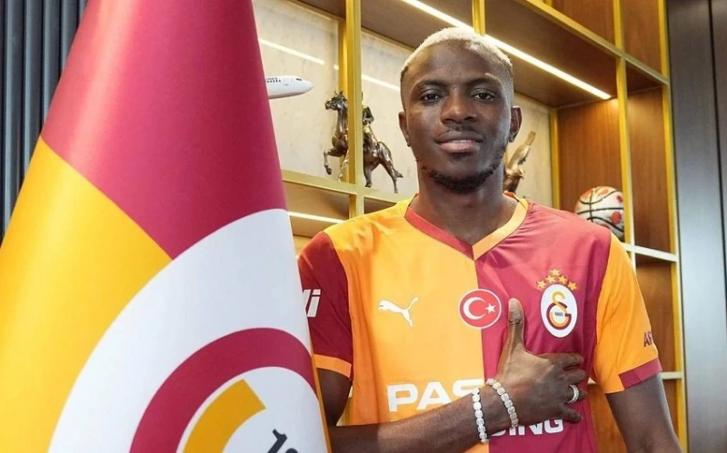 Galatasaray Signs Osimhen for Record Fee