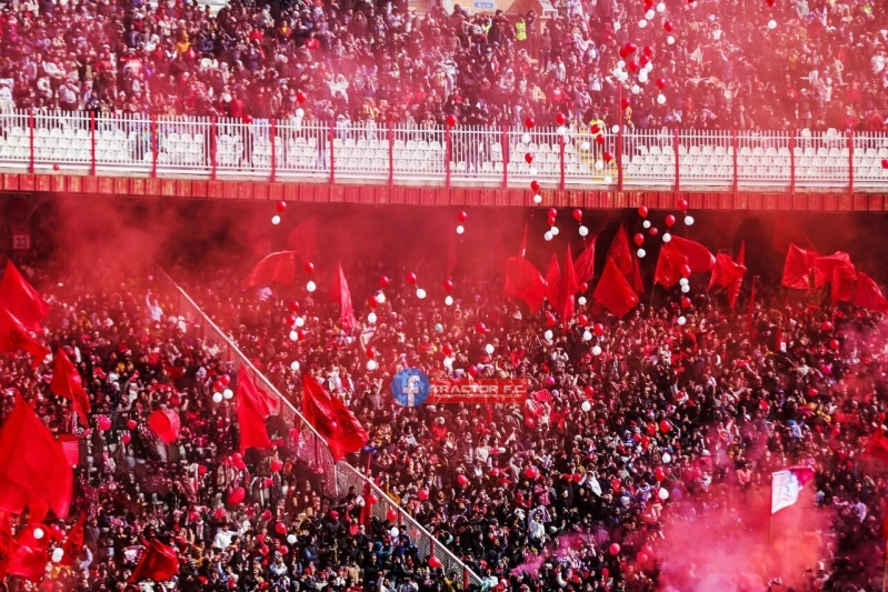 "Traktör" tarihi şampiyonluğa koşuyor - VİDEO