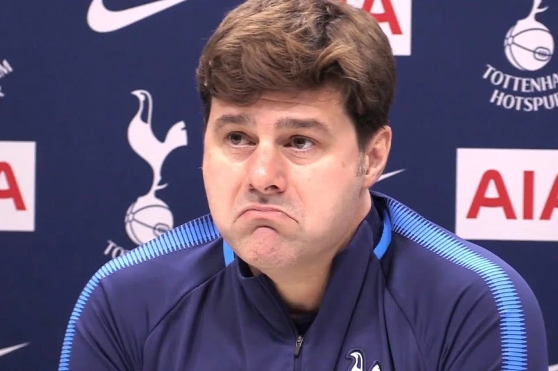 Tottenhem Poçettinonun Qayıdışını Müzakirə Edir