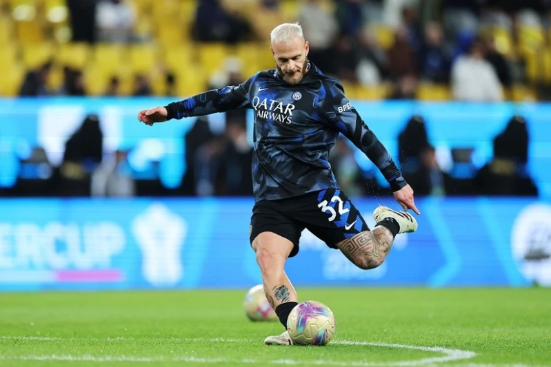 Inter Federico Dimarco'yu takımda tutmak niyetinde