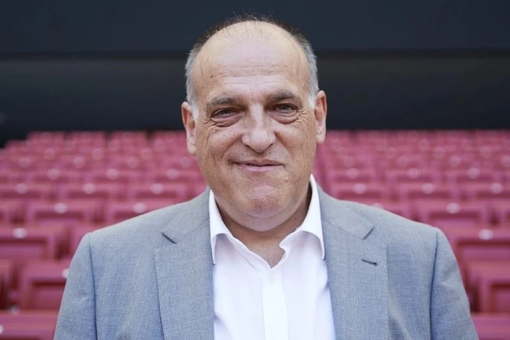 Tebas: Premyer Liqa inflyasiya yaradır və zərərlə işləyir