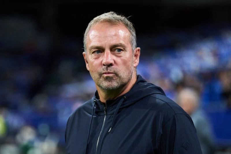 Flik Çelsi məğlubiyyətindən: On nəfərlə oynamaq asan deyildi