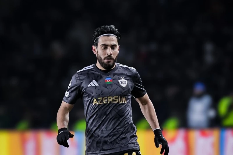 Elvin Ceferquliyev Eintracht galibiyetini değerlendirdi: Büyük ölçüde play-off'lara kalmayı garantiledik