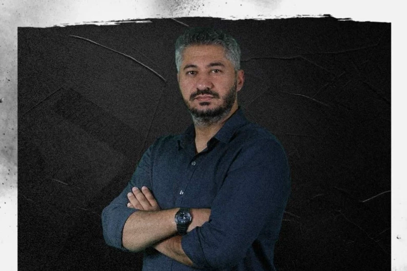 Neftçi rəsmisi De Blekerenin gecikmiş reaksiyasına ironiya ilə yanaşdı