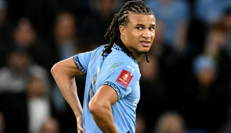 Niderlandlı futbolçu “Fənərbağça”ya transfer olub