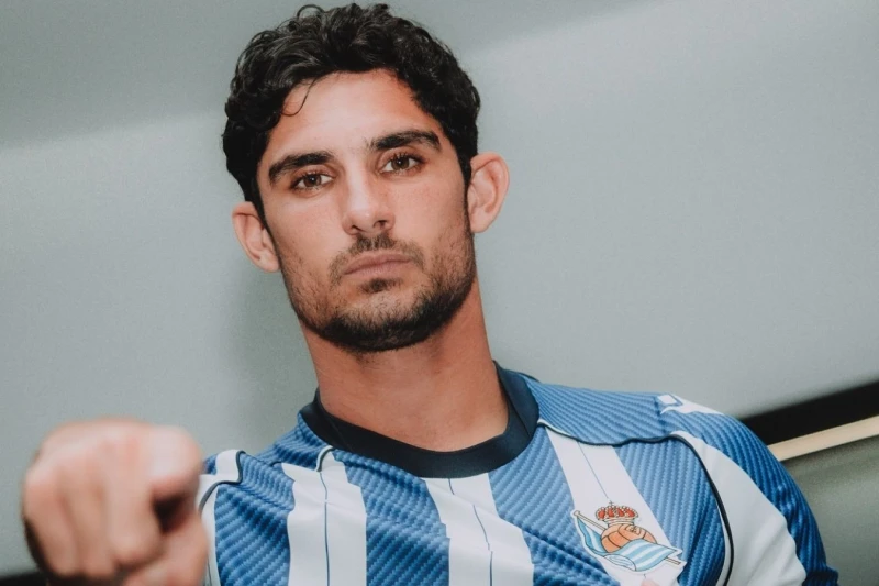 Gonçalo Guedes Real Sociedad ile Sözleşme İmzaladı