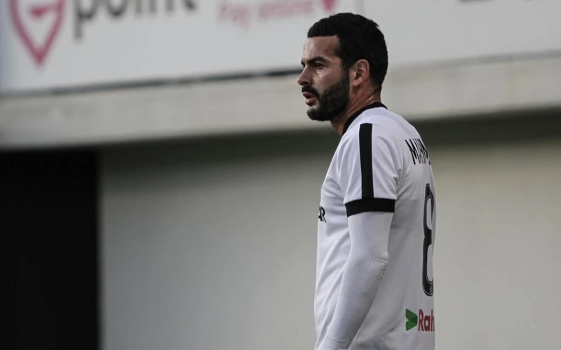 Emin Mahmudov Neftçinin tarixinə düşüb