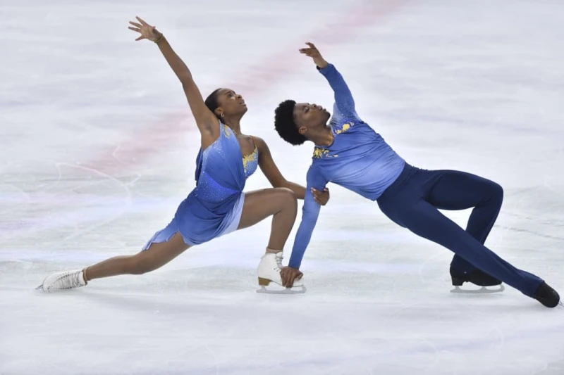 Bakıda yeniyetmələr arasında fiqurlu konkisürmə üzrə Qran-pri turnirinin qalibləri müəyyən edilib - FOTO