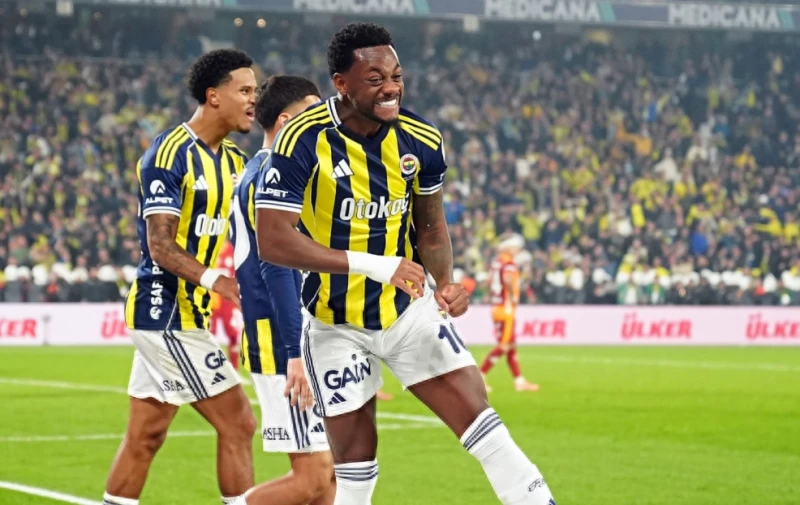 Con Duran, who left Fenerbahce, at Galatasaray