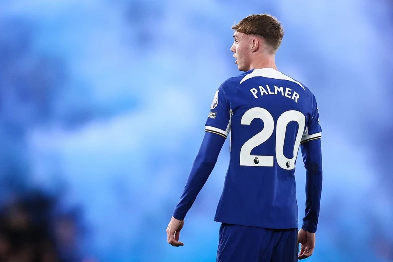 Mançester Yunayted Bruno Fernandeşə alternativ kimi Koul Palmeri nəzərdən keçirir