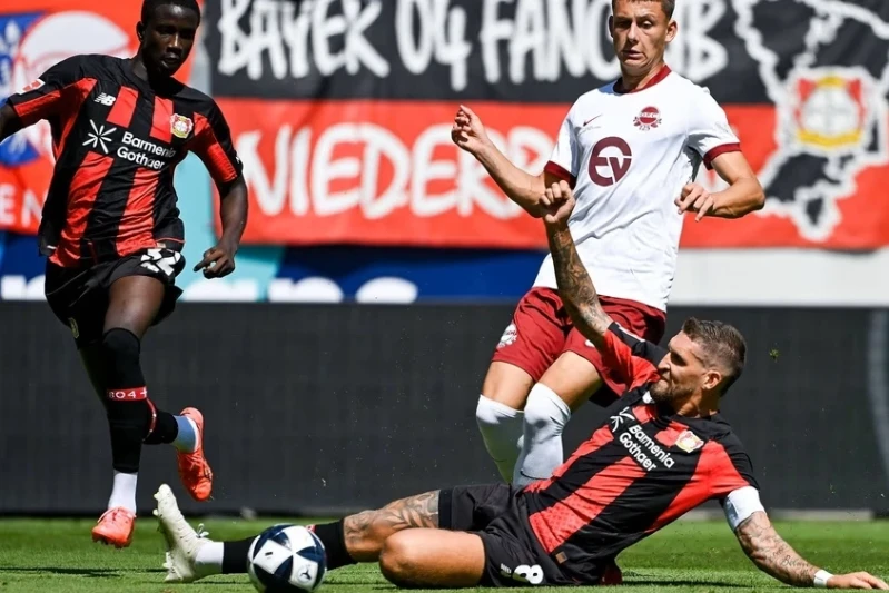 Bayer Offenbach'ın Regional Ligi kulübünü mağlup etti