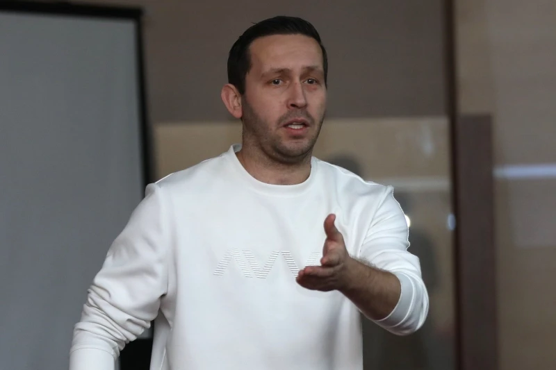 Karabağ FA'da yeni oyun kuralları hakkında seminer düzenlendi