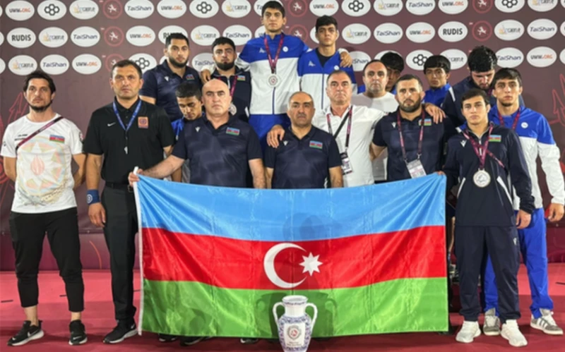U20 Sərbəst Güləş Millimiz Avropa Çempionatında İkinci Olub