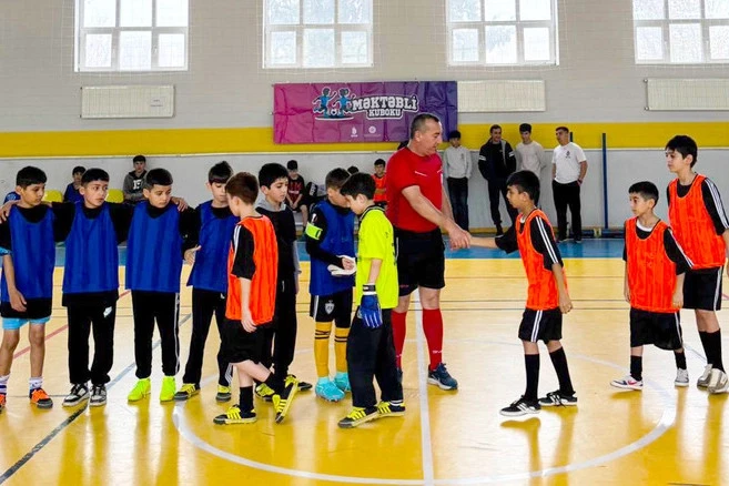 Şirvan şəhərində Məktəbli Kuboku turnirinə start verildi