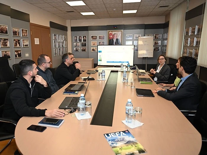 AFFA discussed the development of mass football with the UEFA Mass Football mentor