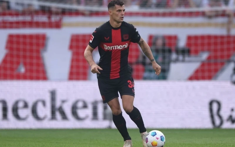 Milan Qranit Cakanı transfer etmək istəyir