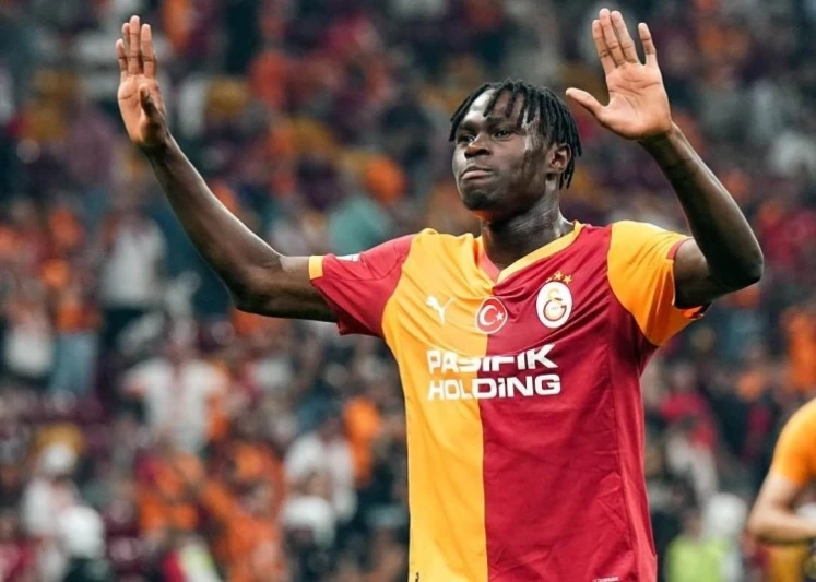 „Qalatasaray“ „İnter“ə Vilfred Sinqonu 50 milyon avro tələb edir