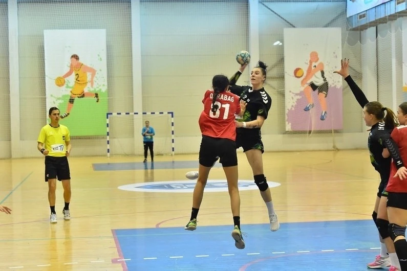 Kür Qarabağı məğlub edib