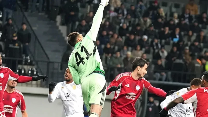 Rəhman Hacıyev Sergey Samokunun quru seriyasına son qoydu