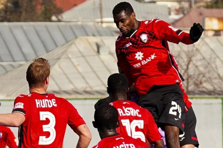 Qəbələdən Şamaxıya 4 cavabsız qol - Video