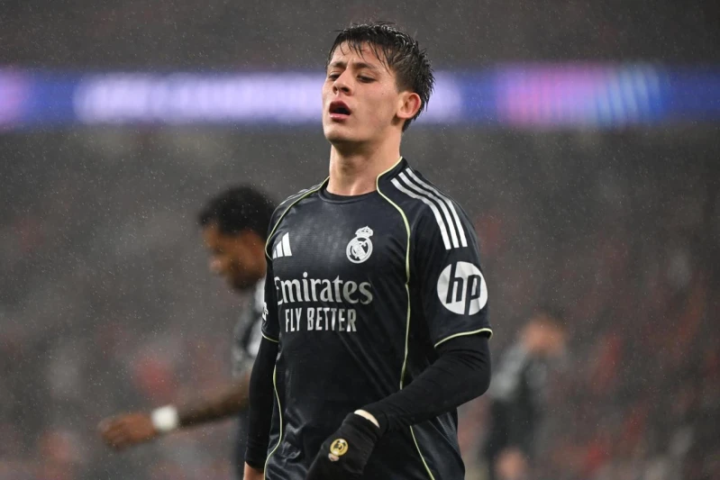 Реакция Арды Гюлера на замену и резкая критика Нихата Кахведжи