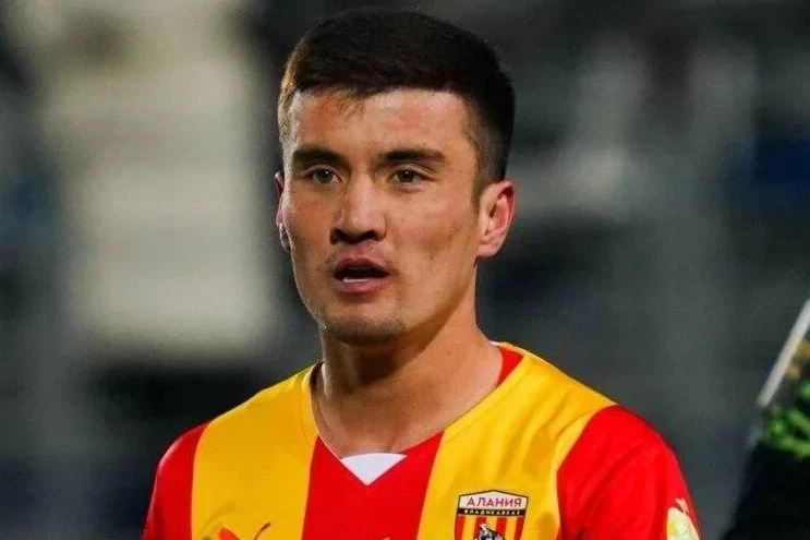Ötən mövsümü Neftçidən keçirən hücumçu Braqada çıxış edəcək