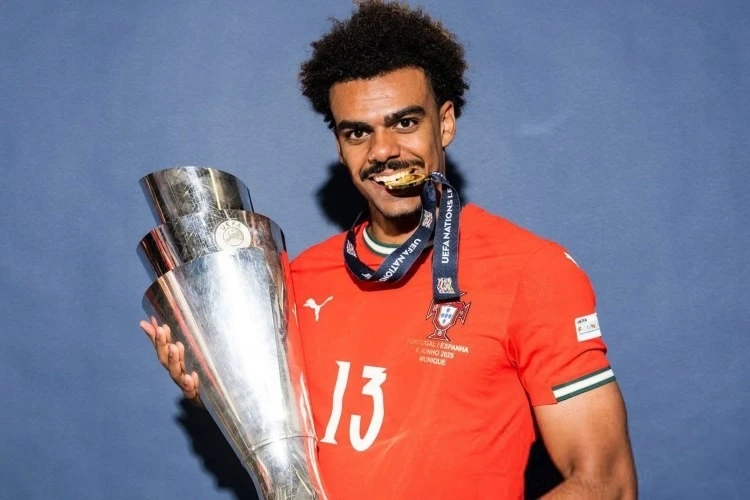 Atletico, Chelsea Defans Oyuncusu Renato Veiga ile Kişisel Sözleşme Şartlarını Kabul Etti