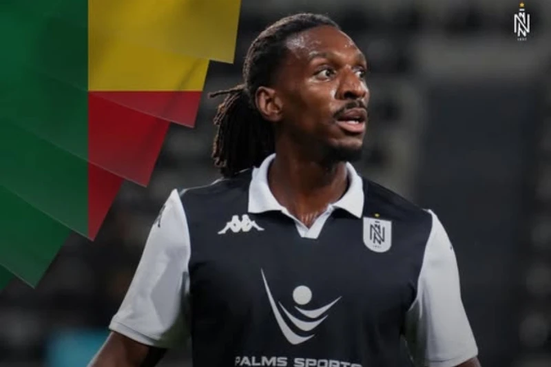 Sessi D'Almeyda Neftçinin Əbu-Dabi toplanışında məşqlərə qoşulub