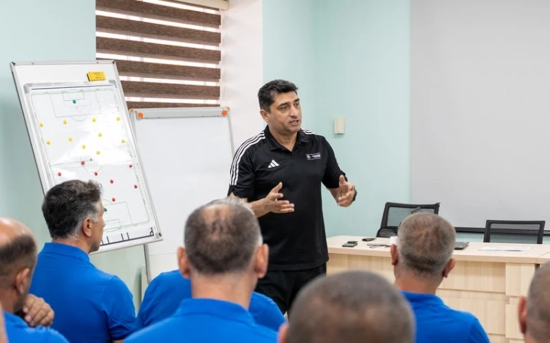 AFFA məşqçi kurslarının təlimatçıları üçün kurs keçirir