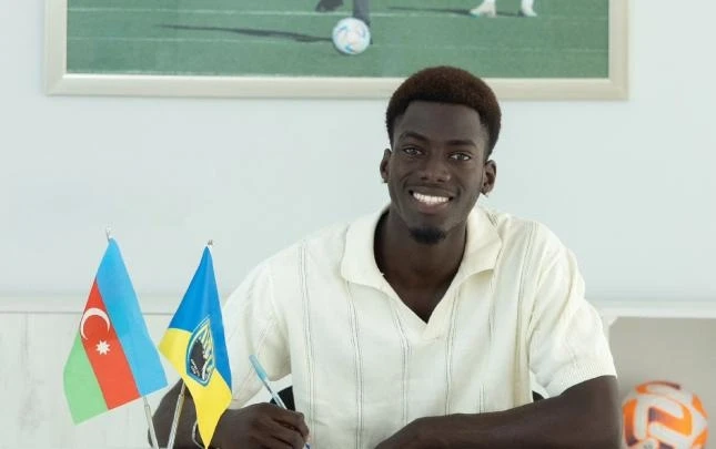 Pedro Qomeş Kəpəzlə vidalaşdı: Bu formanı geyinmək mənim üçün böyük şərəf idi