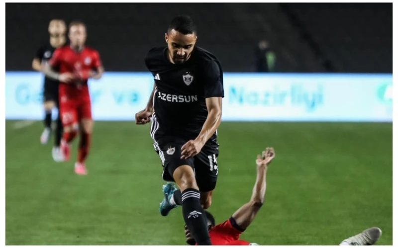 "Qarabağ"ın yarımmüdafiəçisi Azərbaycan çempionatında 100-cü matçına çıxıb