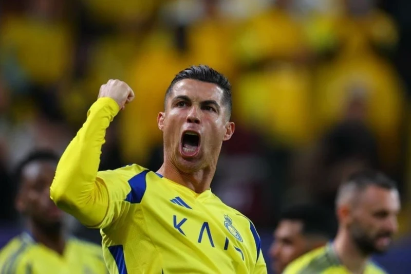 Ronaldo karyerasını Braziliyada davam etdirə bilər