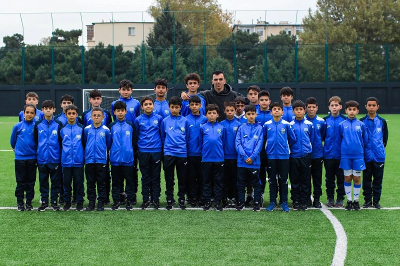 Sabah Akademisi'nde çocuk hakları semineri: Futbolcular ve antrenörler katıldı