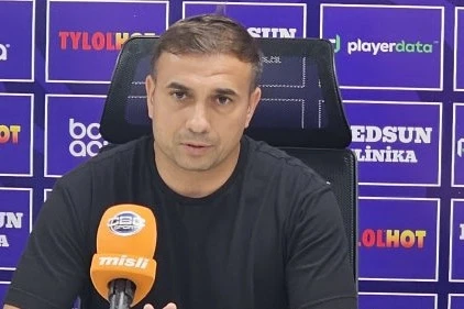 Karvan-Yevlaxın baş məşqçisi Azər Həşimov Şəki Siti ilə oyunu şərh edib, müdafiədəki boşluqlardan danışıb Karvan-Yevlaxın baş məşqçisi Azər Həşimov Şəki Siti ilə oyunu şərh edib, müdafiədəki boşluqlardan danışıb